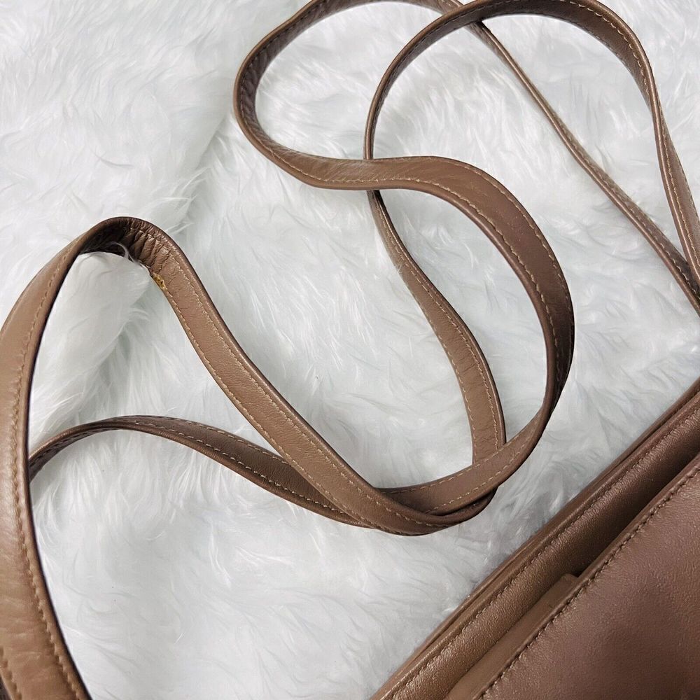 RARE Etienne Aigner Shoulder Bag Soft Cowhide Leather Taupe Tan Gold Y2K Vintage - Picture 7 of 15